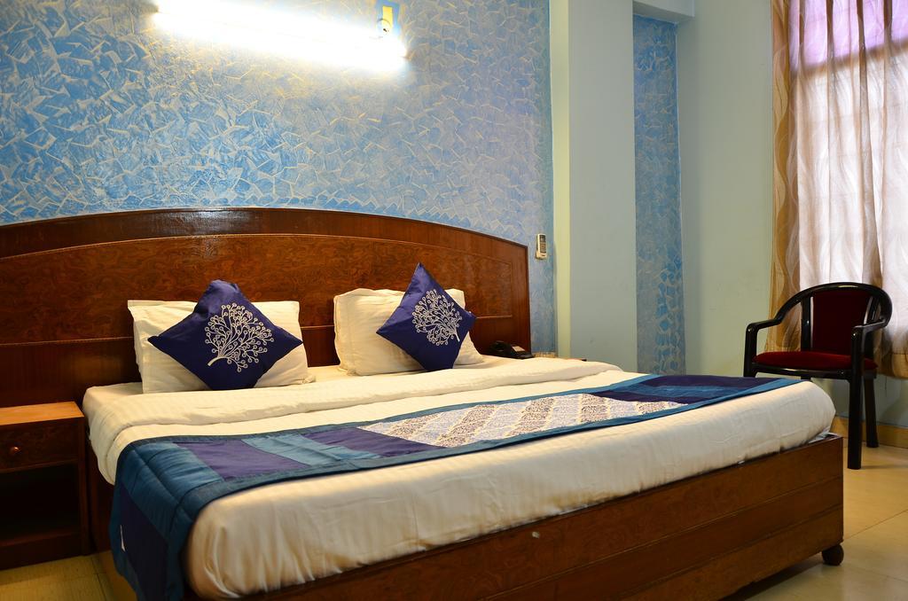 Airport Hotel Paradise International Nuova Delhi Esterno foto